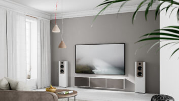 Lyngdorf Audio FR-2 floorstanding loudspeaker - Lifestyle